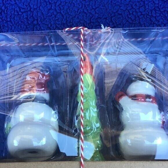Potter’s Studio Snowmen Salt Pepper Shakers NWT - Picture 3 of 6